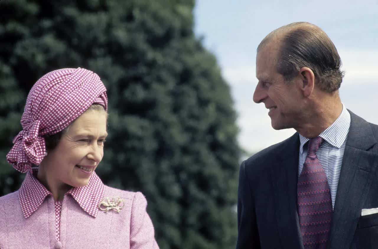 Королева Елизавета II и принц Филипп, 1977 год