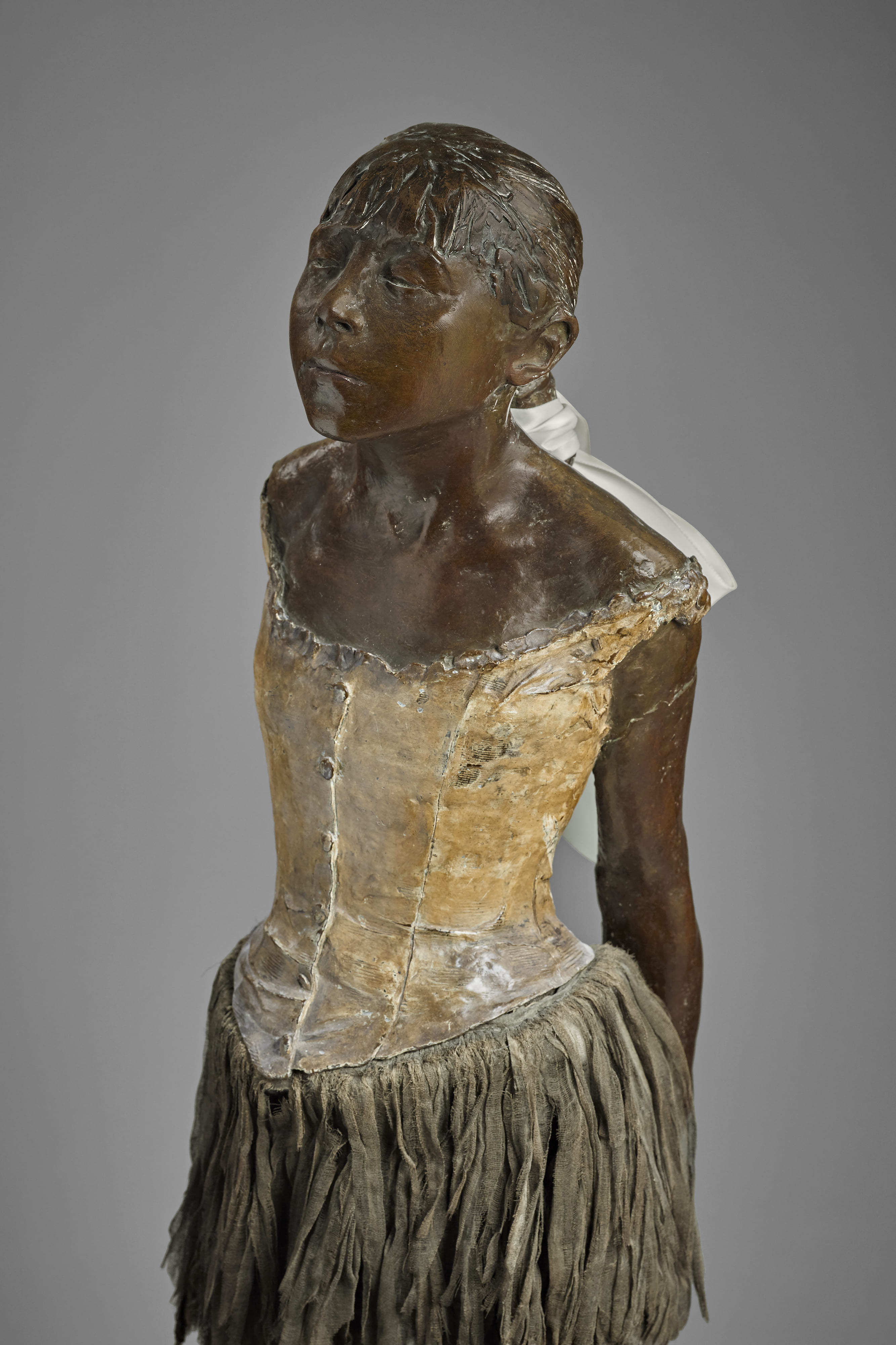 Скульптура Эдгара Дега «Маленькая четырнадцатилетняя танцовщица» 