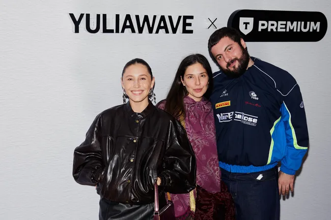 «Письма незнакомке»: в усадьбе Муравьевых-Апостолов прошел показ, вдохновленный произведениями Андре Моруа