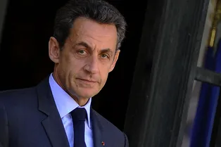 Бывшему президенту Франции Николя Саркози дали год тюрьмы за финансовые махинации
