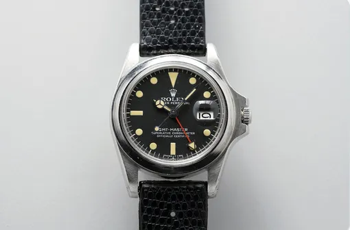 Одни из самых дорогих часов Rolex приобрели популярность после появления на запястье Брандо в фильме 1979 года «Апокалипсис сегодня», самые дорогие часы rolex цена