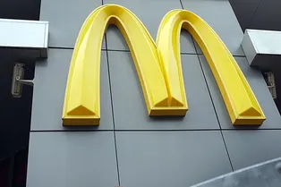 McDonald's захотел эксклюзивное право называться «Макдаком» McDonald's захотел эксклюзивное право называться «Макдаком»