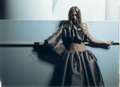 Alena Akhmadullina Alena Akhmadullina