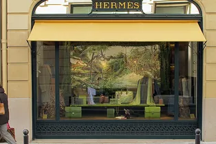 Пока сумкам Hermès, привет вину. В какие предметы роскоши выгоднее всего инвестировать