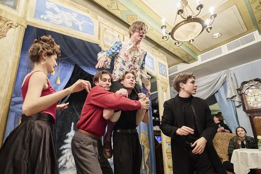 Спектакль «Айболит».