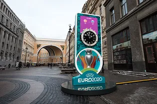 Hublot запустили в Санкт-Петербурге обратный отсчёт времени до UEFA Euro 2020 Hublot запустили в Санкт-Петербурге обратный отсчёт времени до UEFA Euro 2020