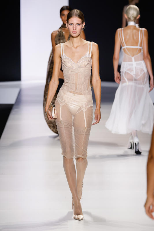 Dolce & Gabbana весна-лето 2024