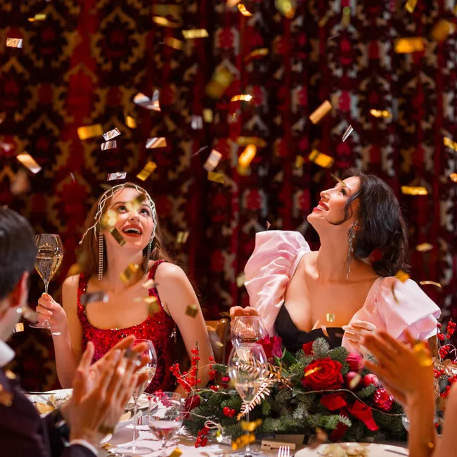 Куда поехать отдыхать на новогодние праздники-2026: Петербург, Мальдивы, морское путешествие