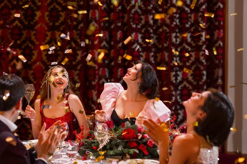 Куда поехать отдыхать на новогодние праздники-2026: Петербург, Мальдивы, морское путешествие Куда поехать отдыхать на новогодние праздники-2026: Петербург, Мальдивы, морское путешествие