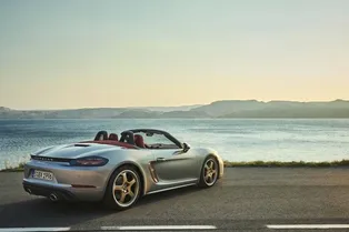 Четверть века в игре: Porsche отметил юбилей Boxster Четверть века в игре: Porsche отметил юбилей Boxster