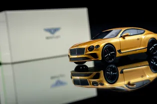 Bentley создал игрушечный Continental GT за $8 000