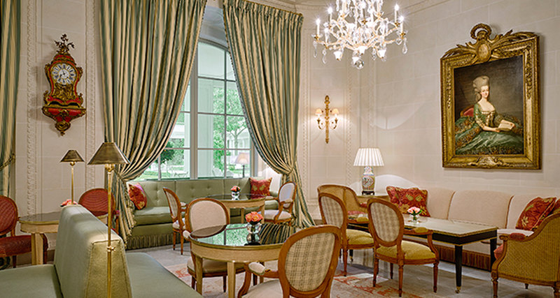 Новый ресторан Café Antonia в Le Bristol Paris