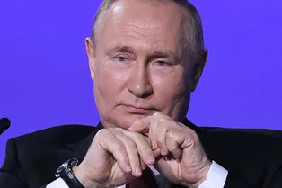 Владимир Путин начал носить новые часы. И они оказались российскими