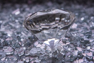 Российские алмазы могут попасть под санкции. Чем это грозит мировому ювелирному рынку?