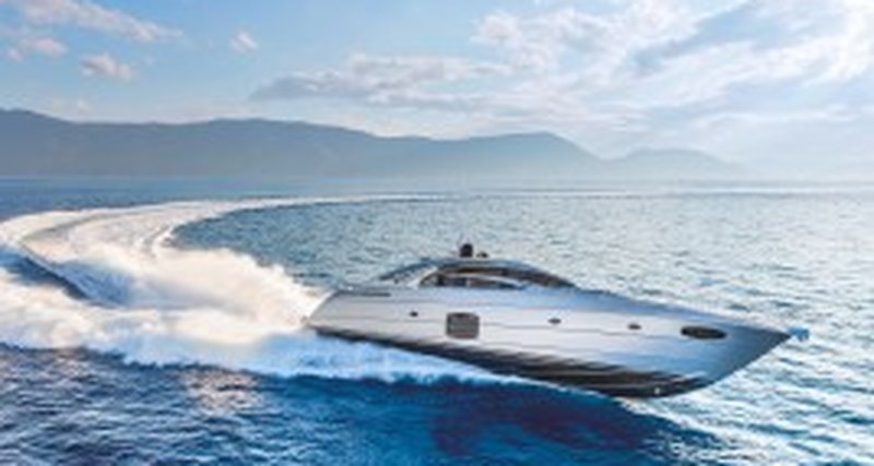 Pershing 70