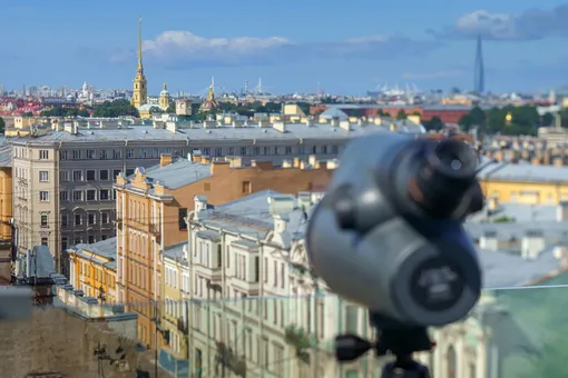 Ночь в городе-музее: номер в историческом отеле с видом на Адмиралтейский шпиль Ночь в городе-музее: номер в историческом отеле с видом на Адмиралтейский шпиль