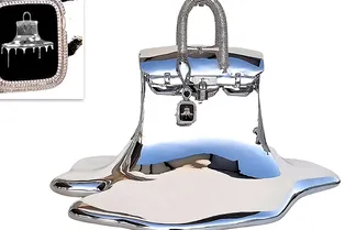 Миллиардер потратил почти €600 тыс. на скульптуру сумки Hermès из платины и бриллиантов Миллиардер потратил почти €600 тыс. на скульптуру сумки Hermès из платины и бриллиантов