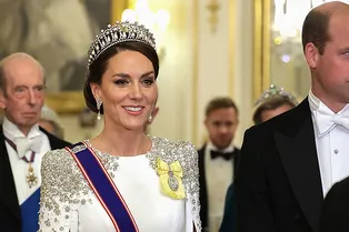 Кейт Миддлтон появилась на королевском банкете в любимом украшении принцессы Дианы