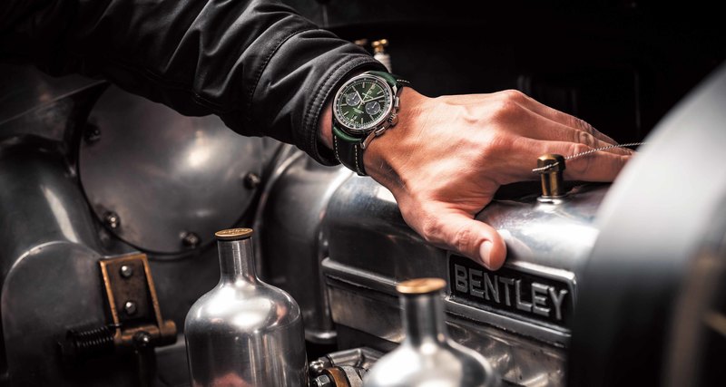 Новинки от часового бренда Breitling