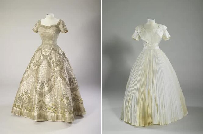Слева — платье для коронации, справа — платье для помазания, 1953 год