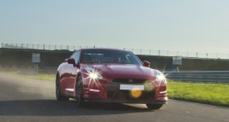 Nissan GT-R