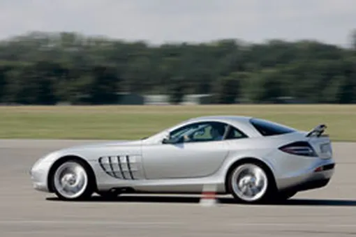 Меrcedes-Benz SLR McLaren