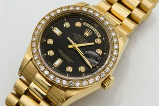 Rolex поднял цены на золотые часы