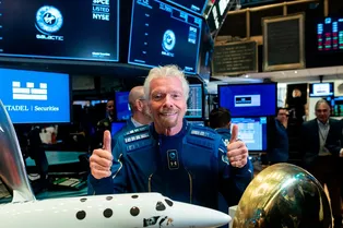 Virgin Galactic Ричарда Брэнсона будет запускать туристов в космос трижды в месяц