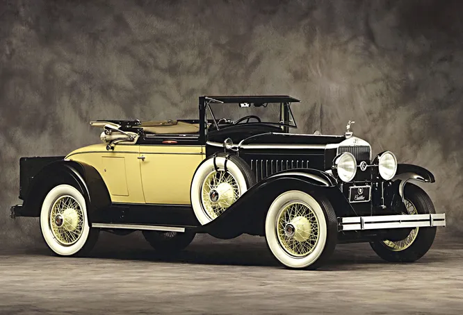 В 1927 году шикарный Cadillac La Salle серии 303 вполне бы мог перевозить и советского наркома.