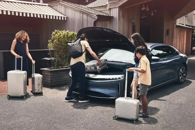 Назван лучший электромобиль среди люксовых в 2025 году (и это не Tesla)