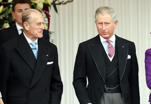 Принц Филипп вместе с принцем Чарльзом