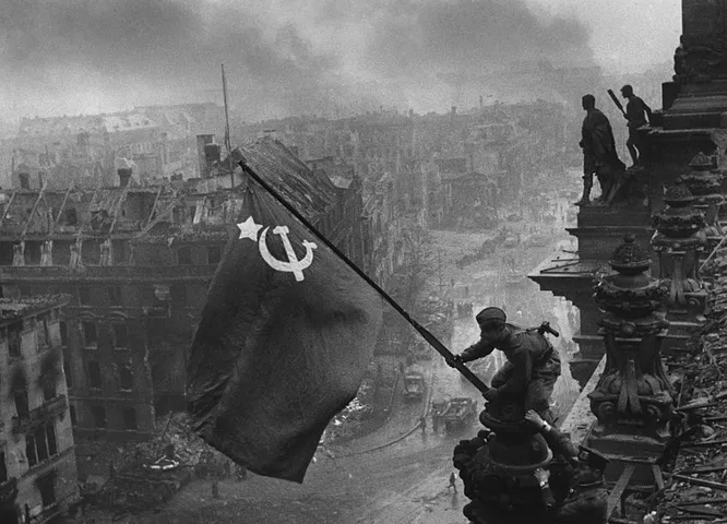 «Знамя Победы над Рейхстагом»
