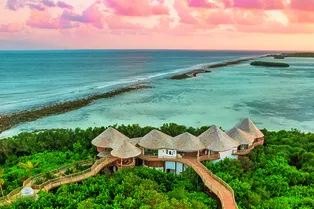 7 оттенков бирюзы: изюминки Мальдивских курортов