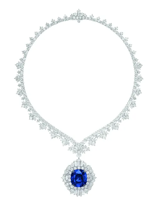 Колье с уникальным кашмирским сапфиром весом 43,1 карата от Harry Winston.