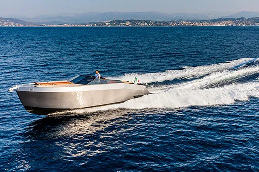 12-метровый тендер Mazu 38 будет впервые представлен на выставке Monaco Yacht Show 2016