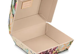 Louis Vuitton предложил купить «коробку из-под бургеров» за сотни тысяч рублей