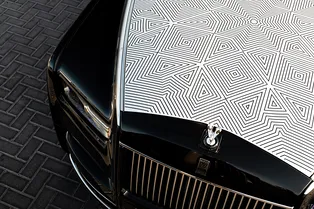 Rolls-Royce Phantom Arabesque: первый в мире капот с лазерной гравировкой