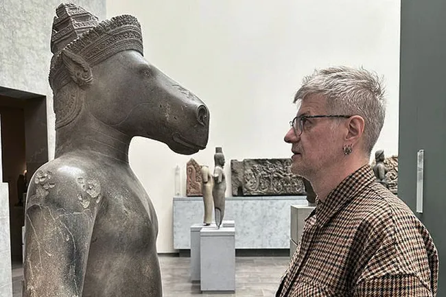 Секрет собирателя: коллекционер и художник Кирилл Данелия о специфике старого китайского искусства