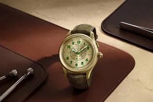 Montblanc представил уникальную модель часов из сплава Lime Gold Montblanc представил уникальную модель часов из сплава Lime Gold