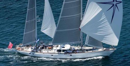 Суперъяхта Tawera