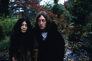 Давно украденные часы Джона Леннона вернулись к Йоко Оно