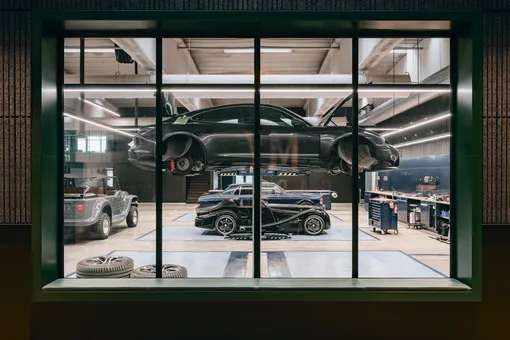 Автопарк My Garage в Вайле, Дания, где хранится личная коллекция автомобилей основателя компании Андерса Кирка Йохансена