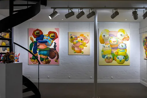 В Askeri Gallery открылась выставка художника Питера Опхайма Happy Family
