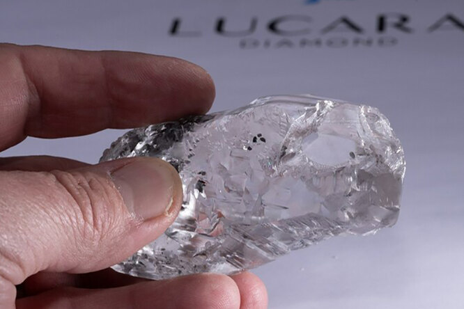 В Африке нашли один из крупнейших алмазов в истории человечества