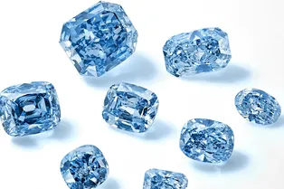 Посмотрите на безупречную коллекцию голубых бриллиантов De Beers, стоимостью более $70 млн