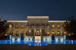 Версальский дворец с бункером: сколько стоит «самый дорогой особняк Дубая»