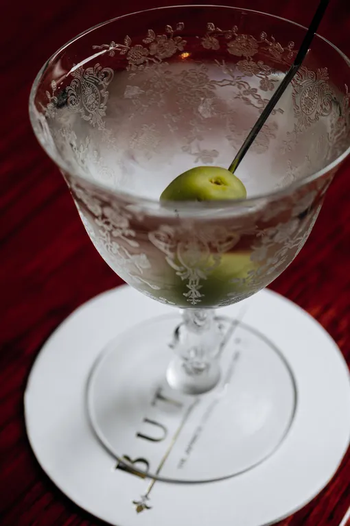 Коктейль от Butler The Japanese Bar