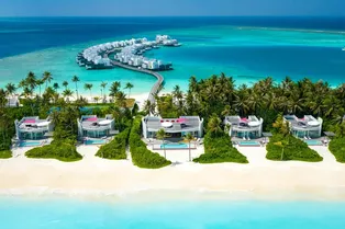 Проведите незабываемый семейный отдых на курорте Jumeirah Maldives Olhahali Island