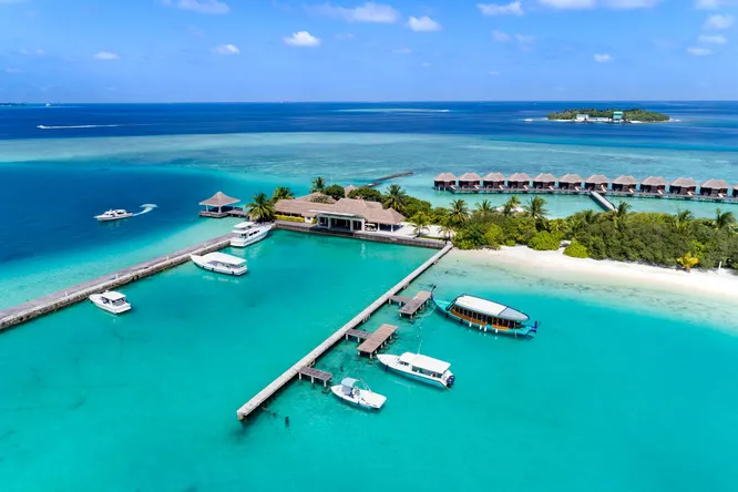 Курорт Sheraton Maldives Full Moon Resort Spa