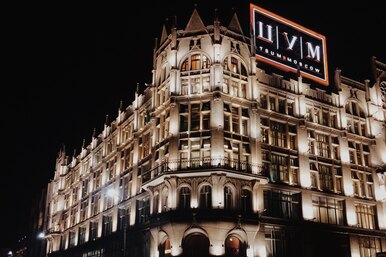 Louis Vuitton и другой «тяжелый люкс» завезут в Россию по серому импорту. Что это такое?